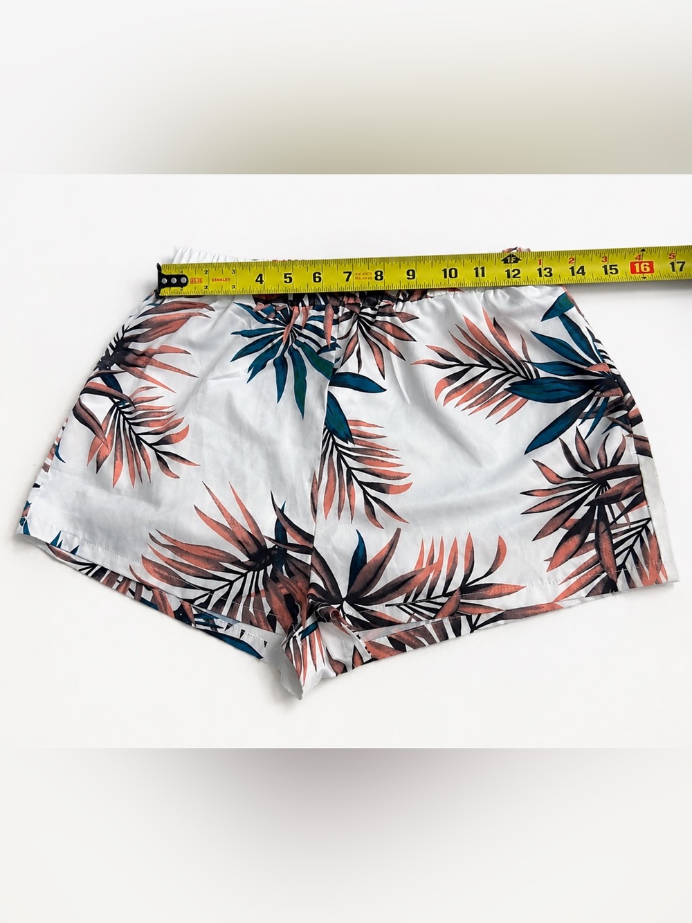 SHEIN Tropical Leaf Print Strapless Tie Front 2-Piece Shorts Set Size S - Picture 6 of 8